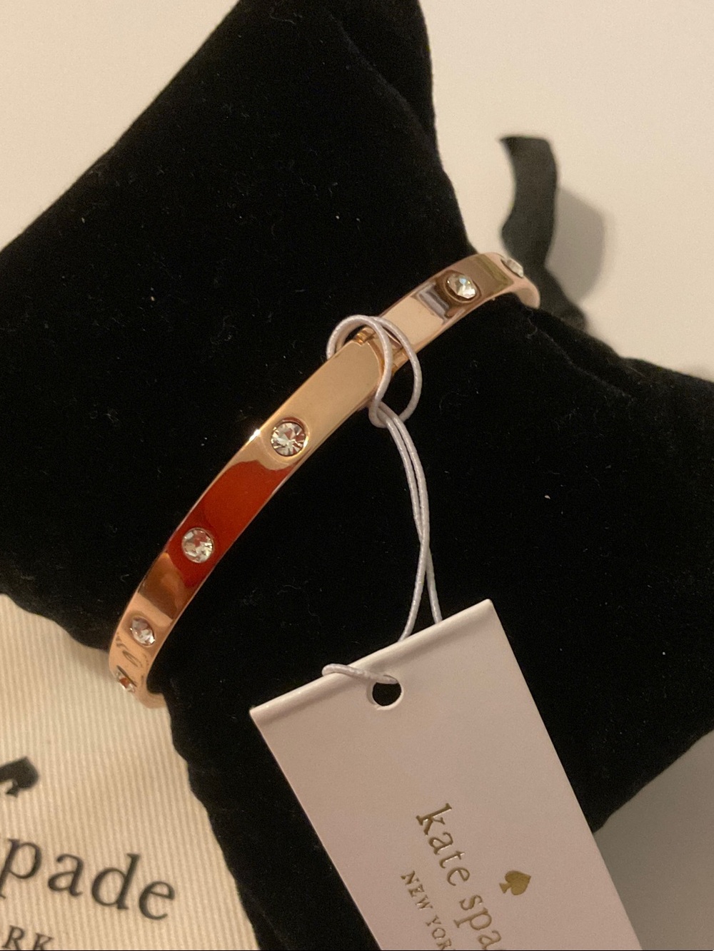 Kate Spade “Set In Stone” Hinged Bangle Bracelet Rose Gold NWT - Picture 4 of 8
